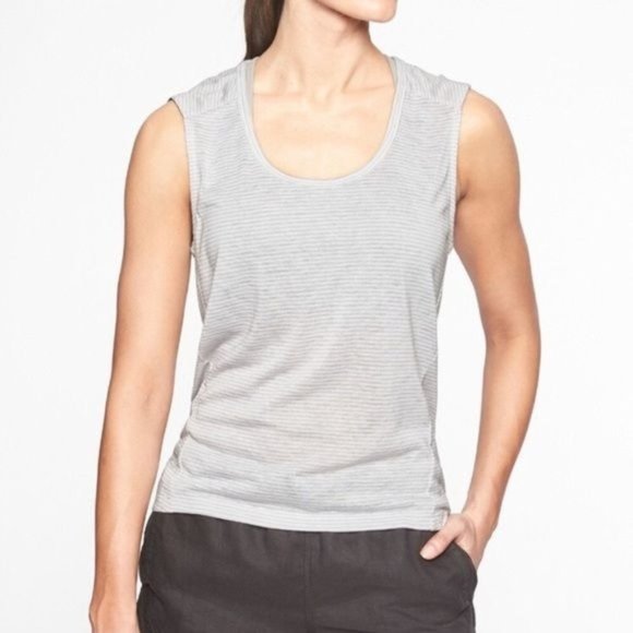 T-shirt Athleta Femme – Gris Foncé, Dos Ouvert, Taille M (Occasion)